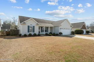 109 Sellhorn Boulevard, New Bern, NC 28562 – photo 5: 5-web-or-mls-DSC_2277