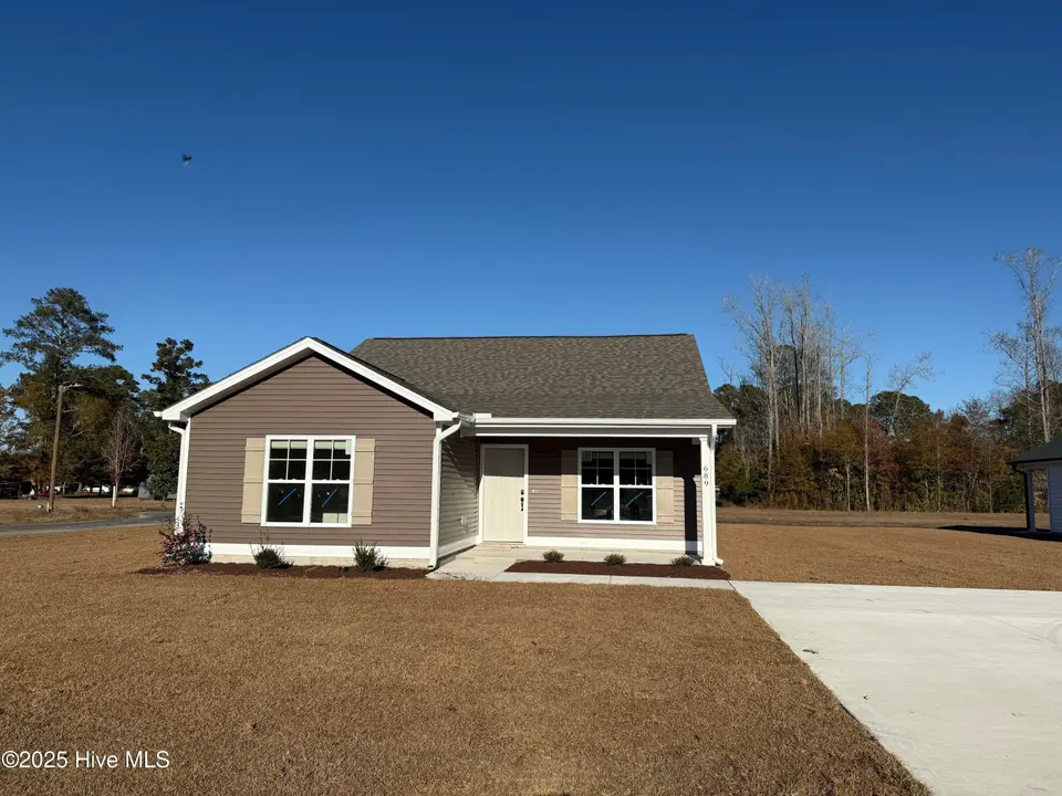 689 Pope Street, Grifton, NC 28530 – photo 1 of 11: IMG_8862