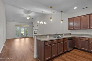 3302 Hogan Court A, Morehead City, NC 28557 – photo 6: 13-web-or-mls-1S3A7643