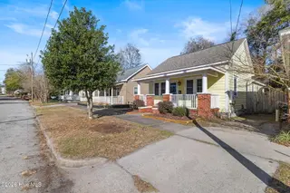 813 Walnut Street, Wilmington, NC 28401 – photo 2: 1-web-or-mls-GI - 813 Walnut St - Listin