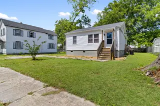 406 Walnut Street, Elizabeth City, NC 27909 – photo 2: 2-web-or-mls-walnu-2