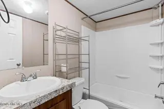 3664 Lakeview Drive SW, Supply, NC 28462 – photo 8: 20250912210250774669000000-o