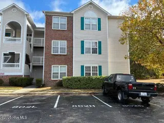802 Bryce Court H, Wilmington, NC 28405 — 3-bedroom condo in Cape Cottages, Wilmington, NC, photo 1 of 27: 802 Bryce Crt. pic 1