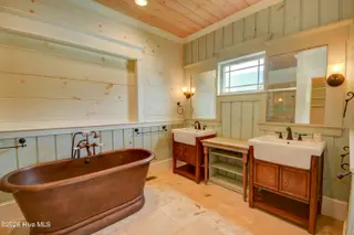 2333 New River Inlet Road, North Topsail Beach, NC 28460 – photo 14: Master Bathroom