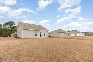 204 Cambridge Drive, Tabor City, NC 28463 – photo 5: 025_0g2a3690-edit