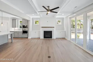 8113 Saltcedar Drive, Wilmington, NC 28411 – photo 9: Great Room
