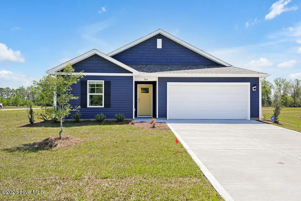 425 Driftwood Drive 43, Richlands, NC 28574 – photo 1 of 41: Kerry E