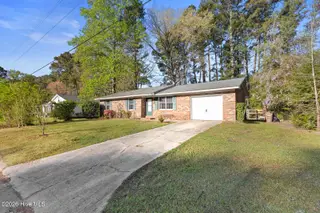 429 Kenwood Drive, Jacksonville, NC 28540 – photo 2: kenwood-2