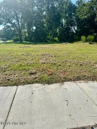 112 N Lee Street, Whiteville, NC 28472 – photo 6: 20250920153308875436000000-o