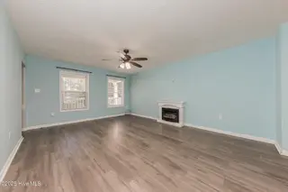 353 Potters Hill Road, Richlands, NC 28574 — 3-bedroom home, Richlands, NC, photo 7 of 32: 19IVING