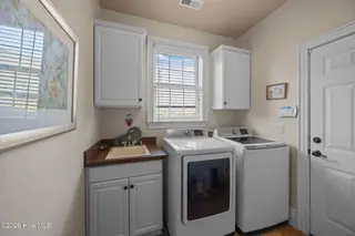 3517 Rockwood Court, Greenville, NC 27834 – photo 21: 35-web-or-mls-BLS_0090