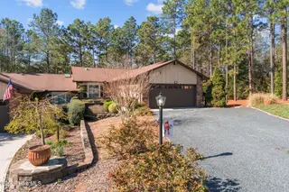 660 Redwood Drive, Southern Pines, NC 28387 – photo 2: 2-web-or-mls-DSC02708