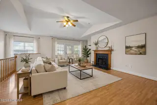 1930 Tara Court 201, Greenville, NC 27858 – photo 4: 55301DA0-5E0E-413A-ADF3-14119C844913