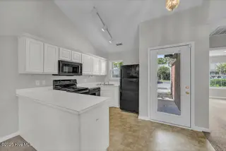 3847 Merestone Drive, Wilmington, NC 28412 – photo 8: 008_img_5579_405