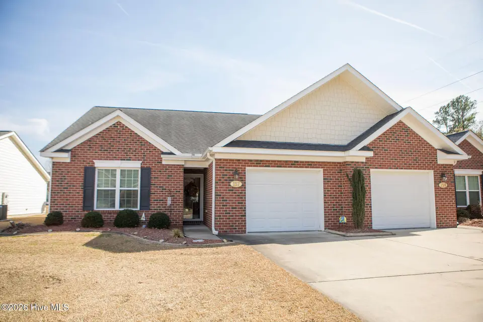 157 Oxford Drive, Goldsboro, NC 27534 – photo 1 of 20: 157 Oxford