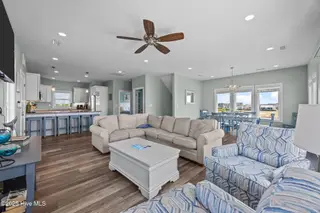 130 N Permuda Wynd Drive, North Topsail Beach, NC 28460 – photo 24: 20250509173216304603000000-o