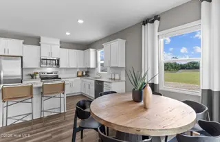 254 Ocean Pointe Boulevard SE 4401, Bolivia, NC 28422 – photo 6: Untitled design - Ibis Kitchen and Dinin