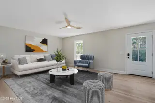 106 Dolphin Drive, Hampstead, NC 28443 — 3-bedroom home in Hideaway Shores, Hampstead, NC, photo 10 of 57