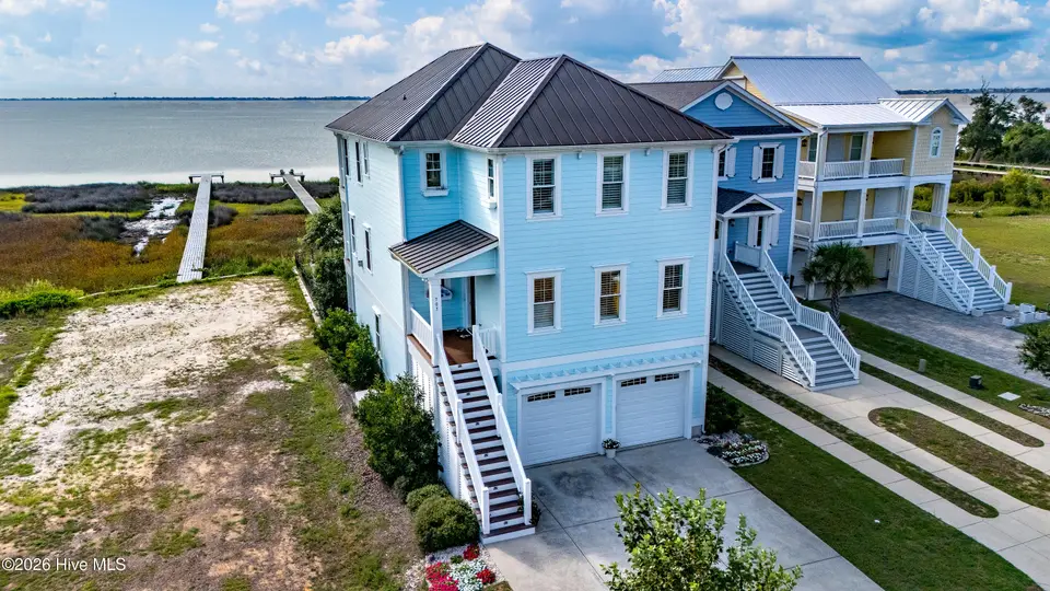 707 Cannonsgate Drive Lot #443, Newport, NC 28570 – photo 1 of 59: Chill Photo Aerials-19s