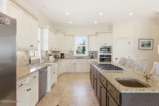 111 S Anderson Boulevard, Topsail Beach, NC 28445 – photo 15: 018_111_s_anderson_blvd-18_643