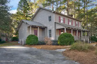 117 Shannon Court, Rocky Mount, NC 27804 – photo 3: Driveway Entry View