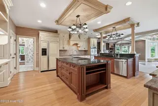 60 Lake Dornoch Drive, Pinehurst, NC 28374 – photo 17: Kitchen - Two Islands
