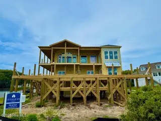 102 Ocean Drive, Oak Island, NC 28465 – photo 2: thumbnail_IMG_9271