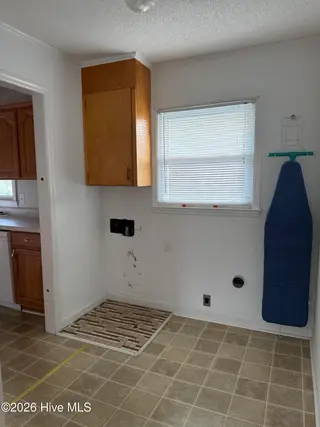2992 Cherry Lane, Kinston, NC 28504 – photo 15: IMG_3381