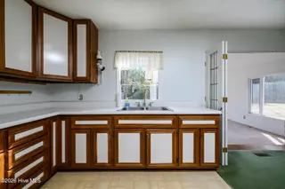 115 Carolina Pines Boulevard, New Bern, NC 28560 – photo 15: Kitchen