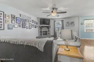 215 Larilin Drive, Whiteville, NC 28472 – photo 6: Living Room