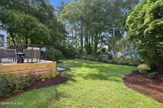 1702 E 5th Street, Greenville, NC 27858 – photo 12: 70-web-or-mls-IMG_0006