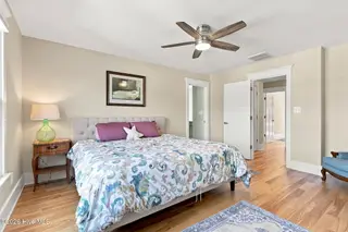 320 Cape Lookout Loop, Emerald Isle, NC 28594 – photo 18: 18-web-or-mls-IMG_6945