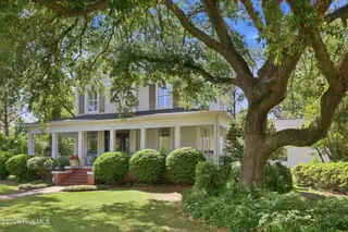 1126 N Market Street, Washington, NC 27889 – photo 5: 2-web-or-mls-IMG_8209