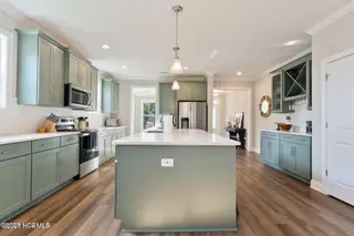 166 Twining Rose Lane, Holly Ridge, NC 28445 – photo 13: kitchen 5 166