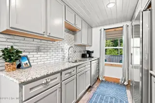 113 NW 29th Street, Oak Island, NC 28465 – photo 18: Kitchen