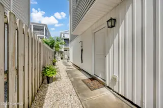 1506 Pinfish Lane 2, Carolina Beach, NC 28428 – photo 24: 019_img_9114_135