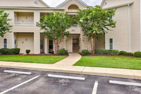 207 Fullford Lane 203, Wilmington