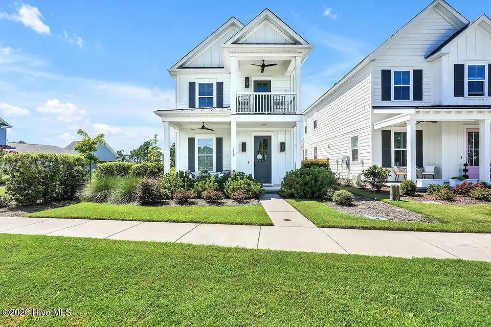 950 Trisail Terrace, Wilmington, NC 28412 – photo 1 of 33