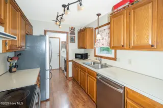 203 Troy Drive, Elizabeth City, NC 27909 — 3-bedroom home in Mount Hermon Village, Elizabeth City, NC, photo 7 of 18: 203 Troy Dr-20
