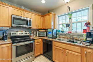 1961 Gastonia Road, Southport, NC 28461 — 3-bedroom home in Boiling Spring Lakes, Southport, NC, photo 14 of 25: Kitchen 2