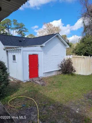 5027 Oleander Drive, Wilmington, NC 28403 – photo 14: 20260309_122823