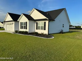 810 Calebs Creek Court, Maysville, NC 28555 – photo 2
