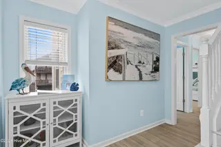 1004 N Shore Drive, Surf City, NC 28445 – photo 3: 8_foyer