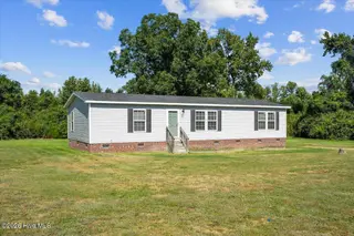107 E Old Fort Road, Pikeville, NC 27863 – photo 3: 04-107 E Old Fort Rd-4