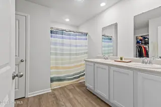 849 Tuscarora Trail, Jacksonville, NC 28546 – photo 11: Primary Bathroom
