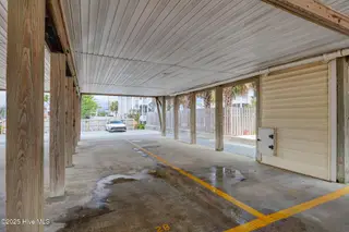909 Carolina Beach Avenue N Unit 2b, Carolina Beach, NC 28428 – photo 8: 909CarolinaBeachAveNUnit2B(7)