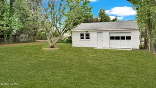 2609 Jefferson Drive, Greenville, NC 27858 – photo 7: 6-web-or-mls-2609 Jefferson Drive-5
