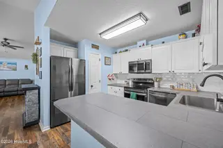 636 Brewster Lane, Wilmington, NC 28412 – photo 10: 14_kitchen