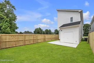 423 Elcinoca Drive, Elizabeth City, NC 27909 – photo 10: 9-web-or-mls-55-print-DSC_1310 (2)