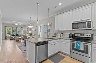 1278 Charleston Common Drive, Leland, NC 28451 – photo 19: 27-web-or-mls-BTS01047